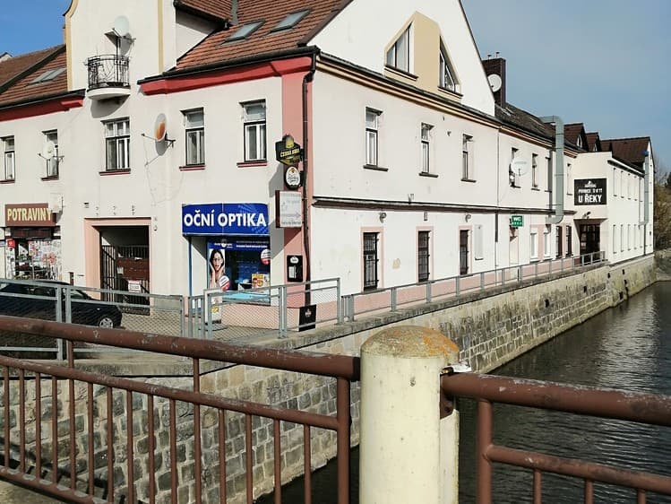 Prodej vícegeneračního domu 1 394 m², pozemek 814 m²