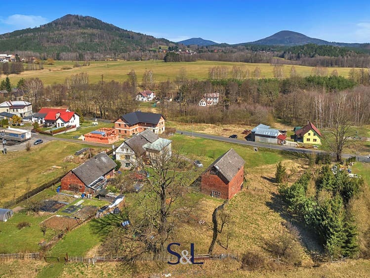 Prodej stavebního pozemku 2 960 m²