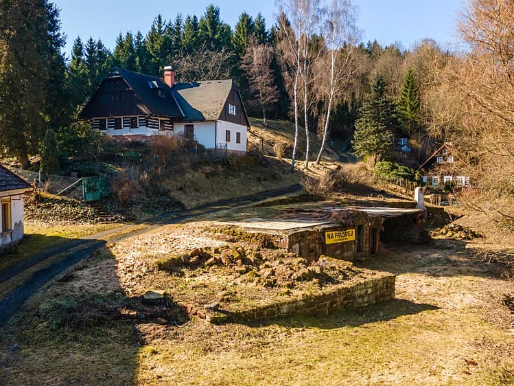 Prodej stavebního pozemku 651 m²