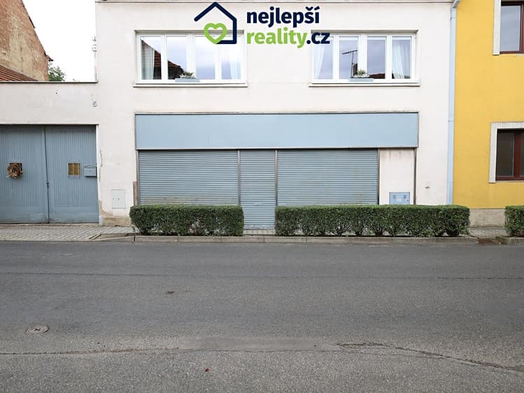 Pronájem obchodního prostoru 54 m²