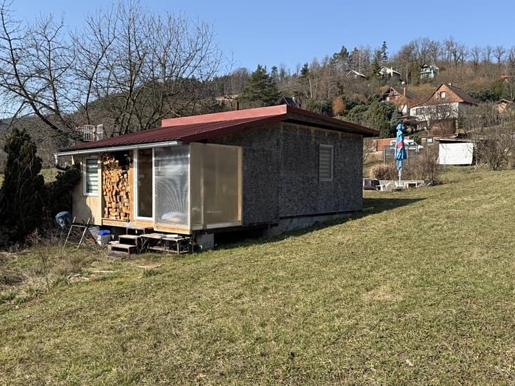 Prodej chaty 37 m², pozemek 2 175 m²