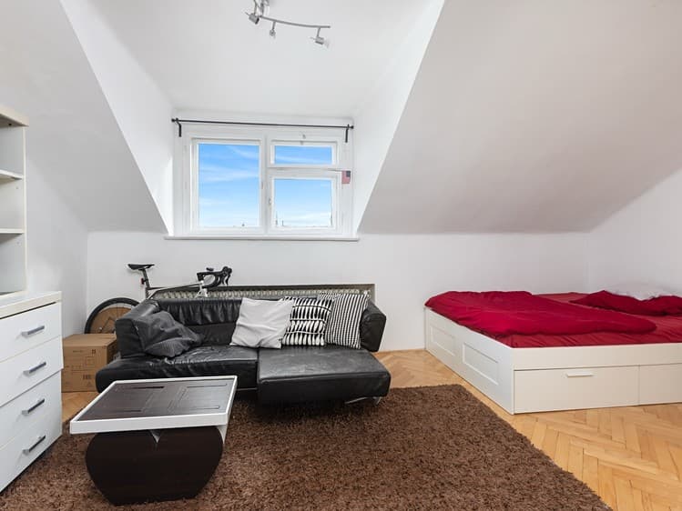 Pronájem bytu 1+kk 29 m²