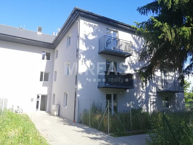 Pronájem bytu 2+kk 61 m²