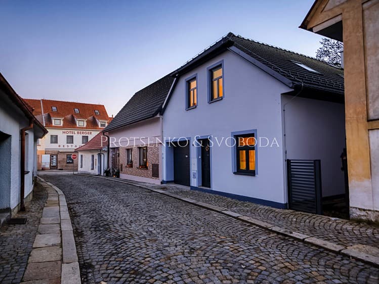 Prodej rodinného domu 210 m², pozemek 320 m²