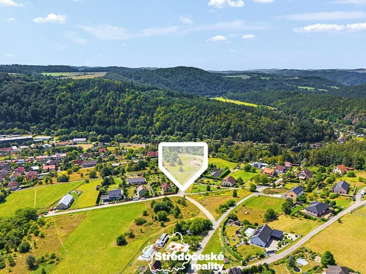 Prodej stavebního pozemku 921 m²