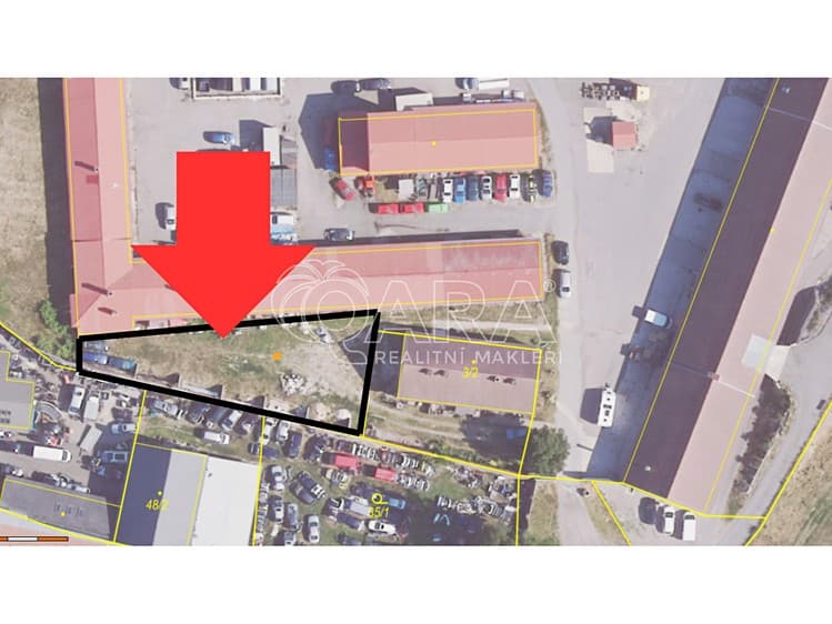 Pronájem komerčního pozemku 750 m²