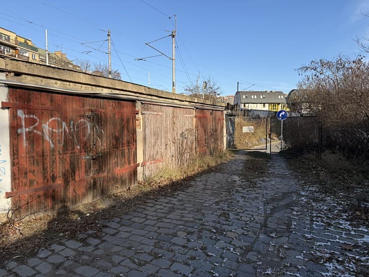 Prodej garáže 18 m²