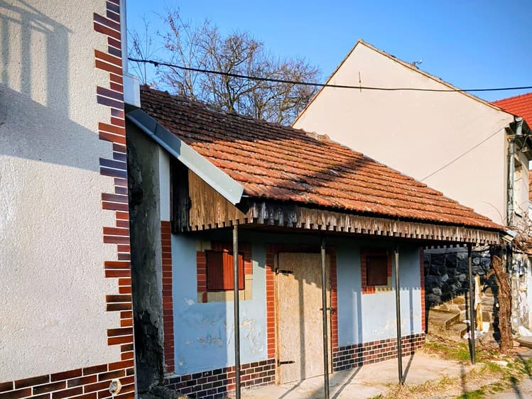 Prodej vinného sklepa 86 m²