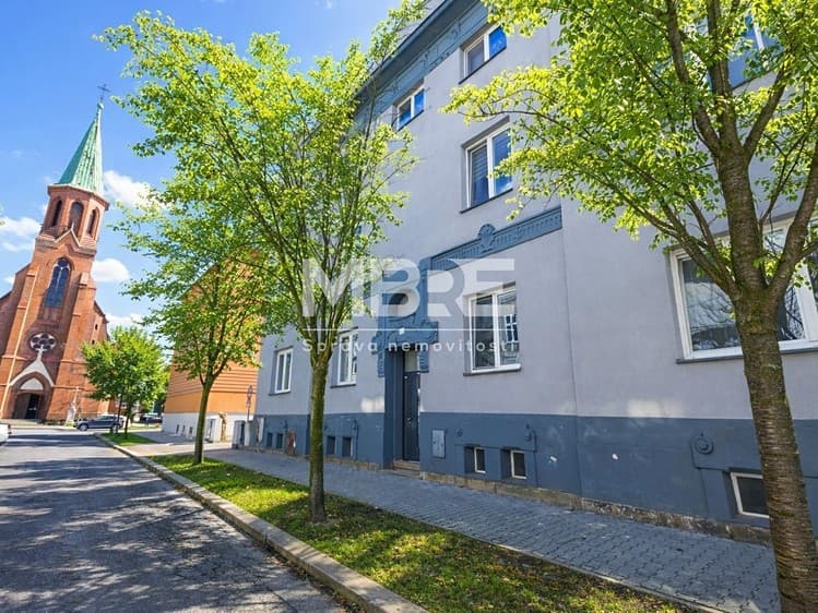 Pronájem bytu 3+1 102 m²
