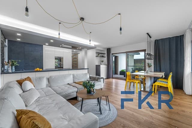 Prodej rodinného domu 114 m², pozemek 1 521 m²