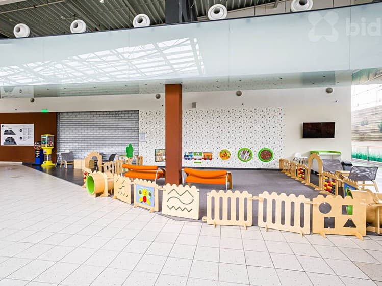 Pronájem obchodního prostoru 63 m²