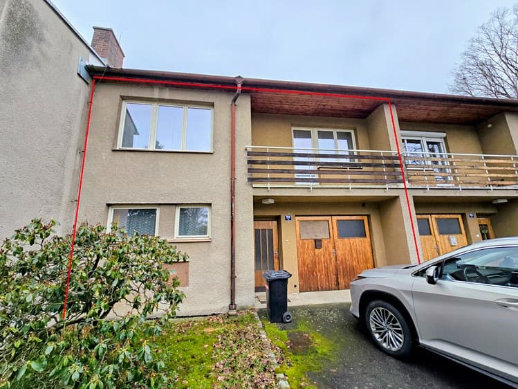 Prodej rodinného domu 140 m², pozemek 296 m²