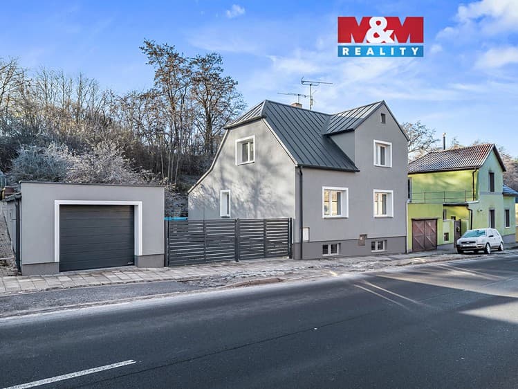 Prodej rodinného domu 128 m², pozemek 437 m²