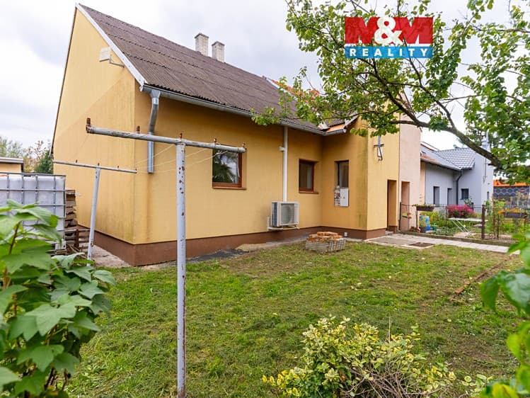 Prodej rodinného domu 115 m², pozemek 330 m²