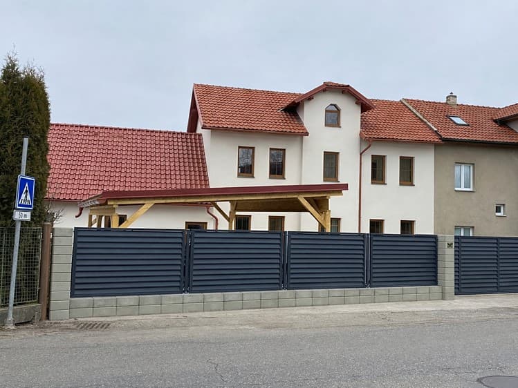 Pronájem rodinného domu 136 m², pozemek 584 m²