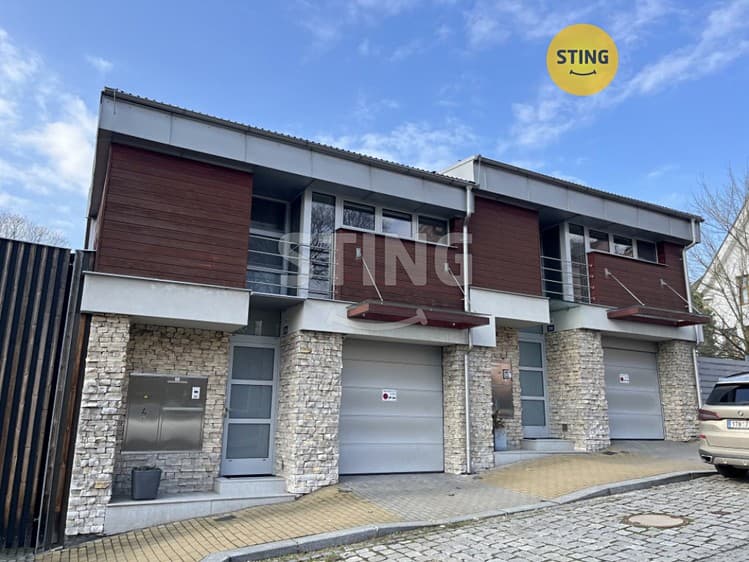 Pronájem rodinného domu 150 m², pozemek 180 m²