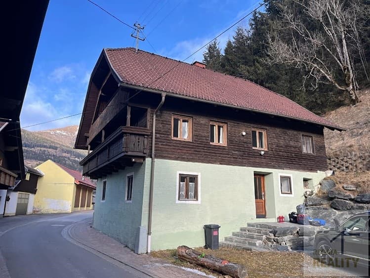 Prodej rodinného domu 120 m², pozemek 100 m²