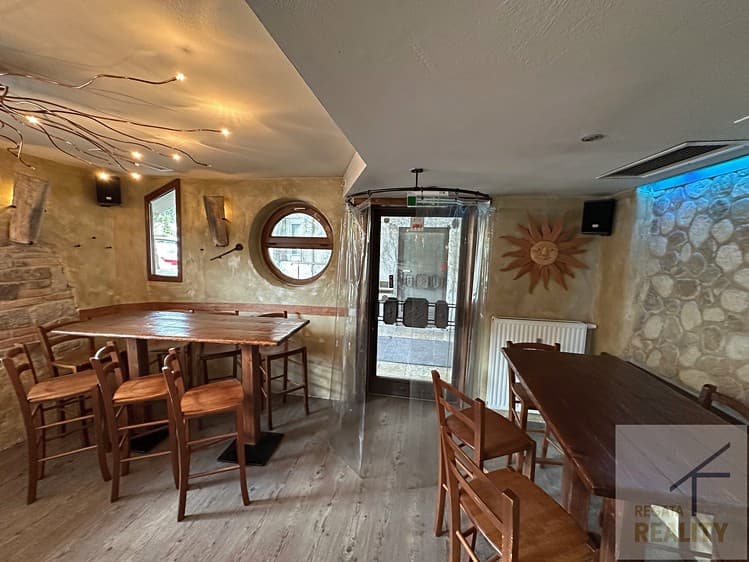 Prodej restaurace 120 m²