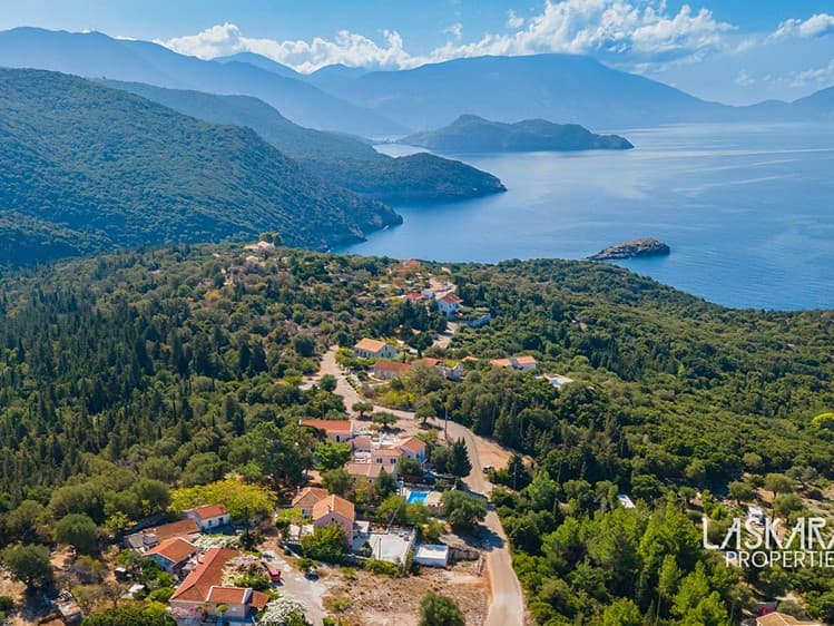 Prodej stavebního pozemku 4 000 m²