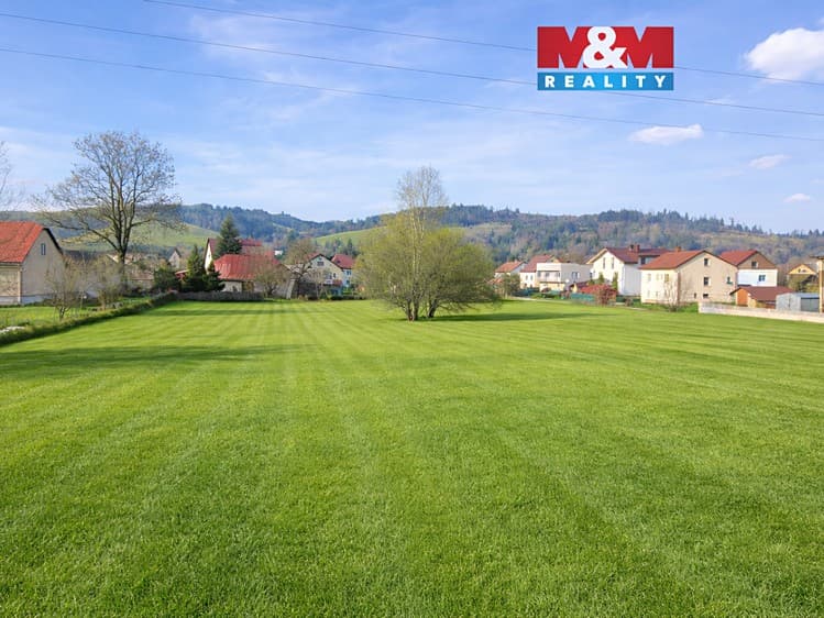 Prodej stavebního pozemku 4 024 m²