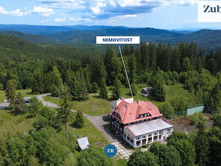 Prodej ubytovacího zařízení 1 000 m²