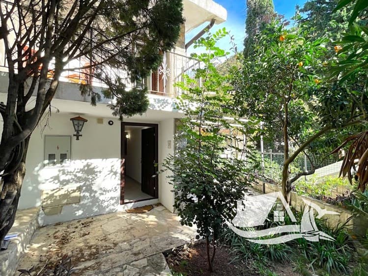 Prodej rodinného domu 60 m², pozemek 145 m²