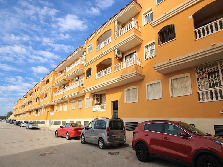 Prodej bytu 4+1 107 m² (Jednopodlažní)