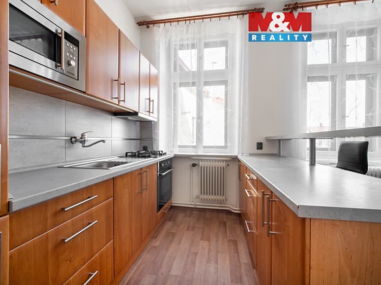 Prodej bytu 1+1 60 m²