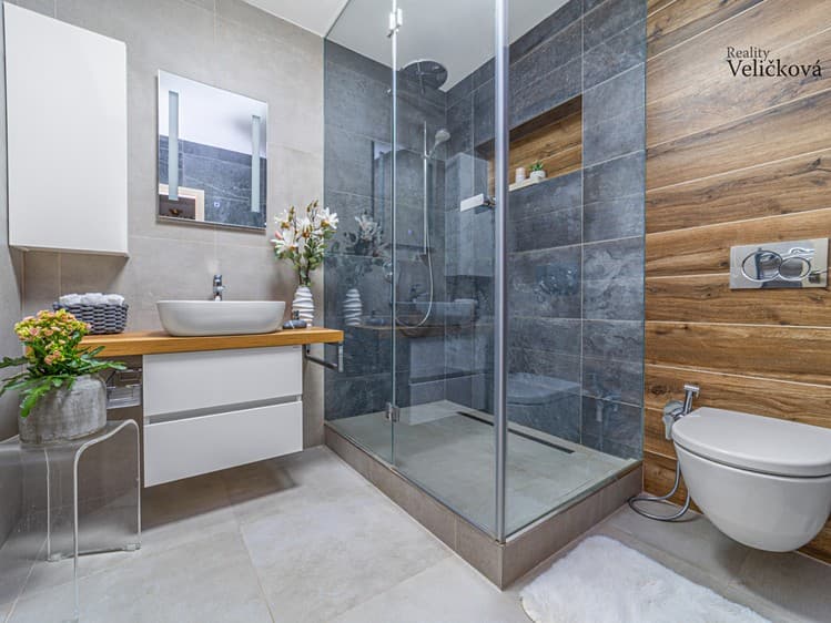 Prodej bytu 3+1 117 m² (Jednopodlažní)