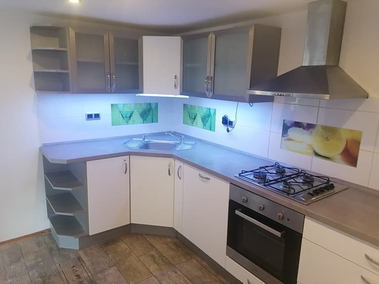 Pronájem bytu 3+1 90 m² (Mezonet)