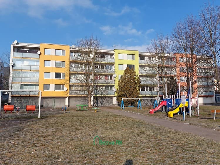 Pronájem bytu 4+kk 97 m²