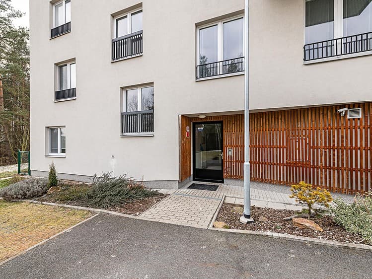 Pronájem bytu 2+kk 56 m² (Jednopodlažní)