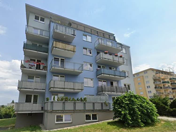 Pronájem bytu 1+kk 35 m²