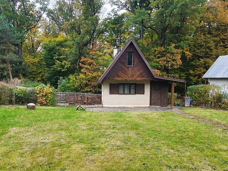 Prodej chaty 48 m², pozemek 371 m²