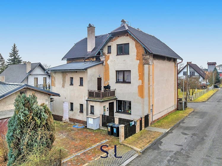Prodej rodinného domu 255 m², pozemek 358 m²