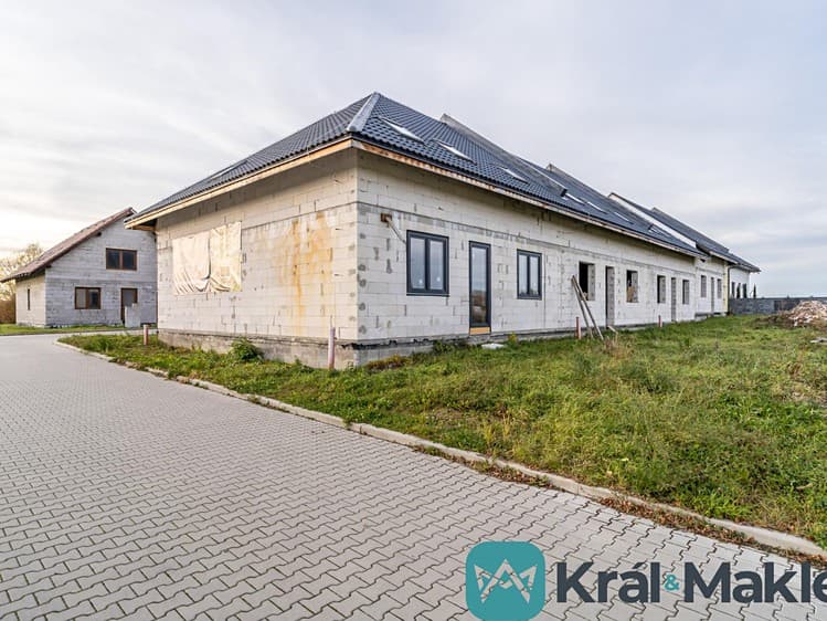 Prodej rodinného domu 145 m², pozemek 304 m²