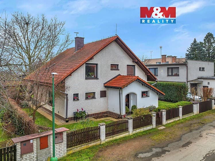 Prodej rodinného domu 155 m², pozemek 646 m²
