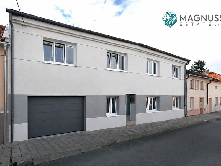 Prodej rodinného domu 190 m², pozemek 1 701 m²