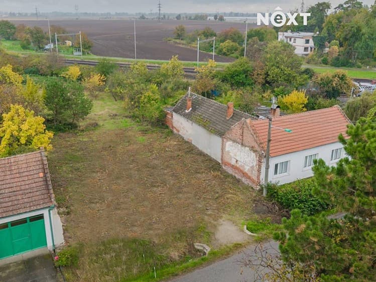 Prodej stavebního pozemku 1 387 m²