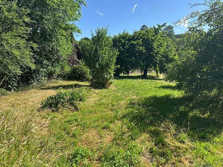 Prodej stavebního pozemku 1 379 m²