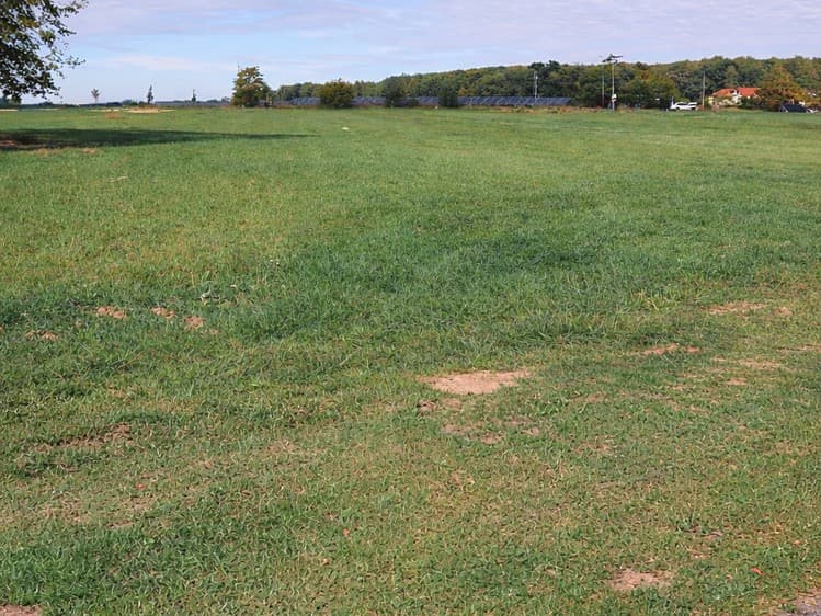 Prodej stavebního pozemku 5 266 m²
