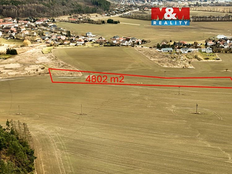 Prodej pole 4 802 m²
