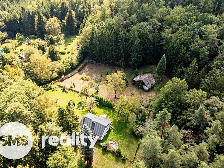 Prodej stavebního pozemku 1 560 m²