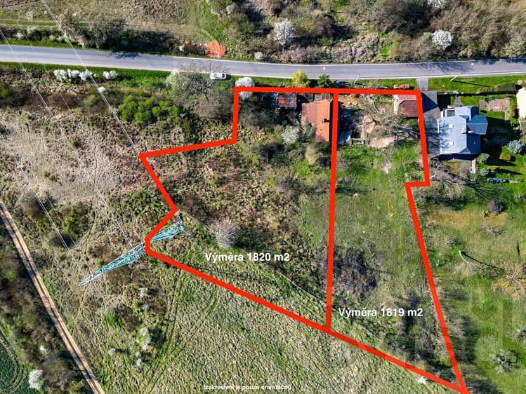 Prodej stavebního pozemku 1 820 m²