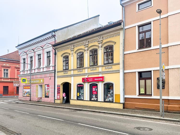 Prodej obchodního prostoru 200 m²