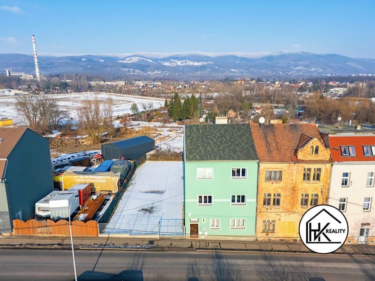 Prodej kanceláře 255 m²