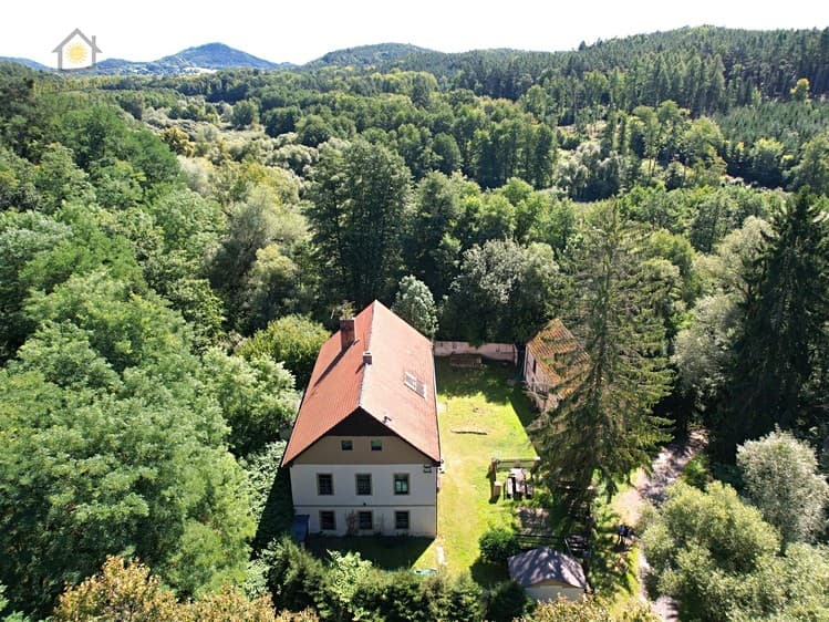 Prodej ubytovacího zařízení 950 m²