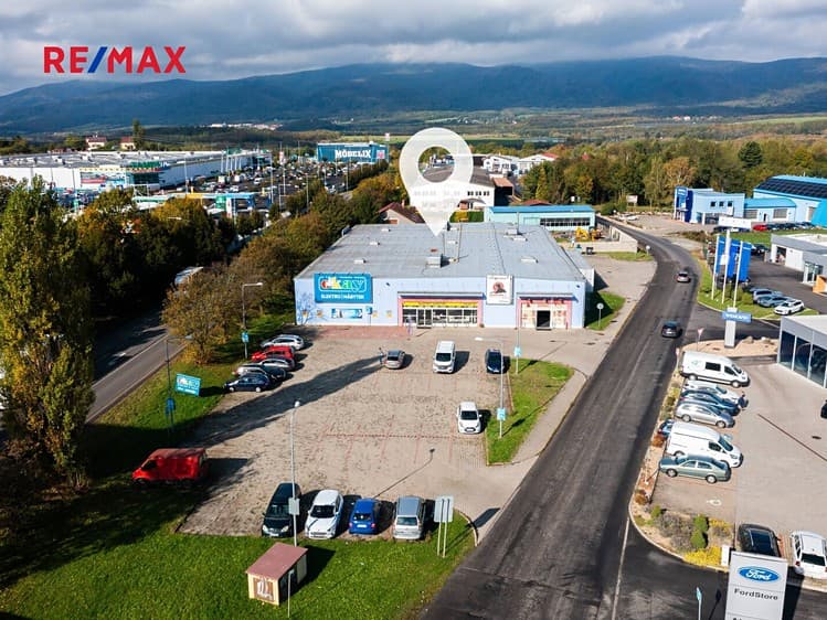 Prodej obchodního prostoru 1 714 m²