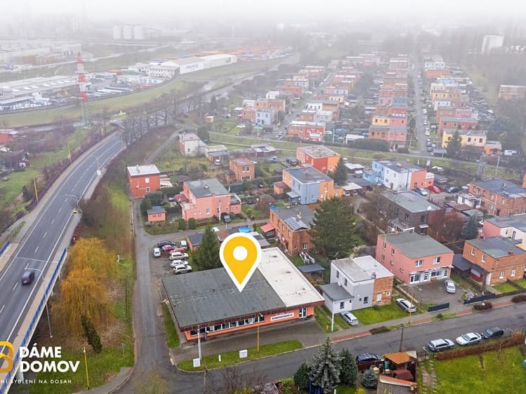 Prodej skladového prostoru 423 m²