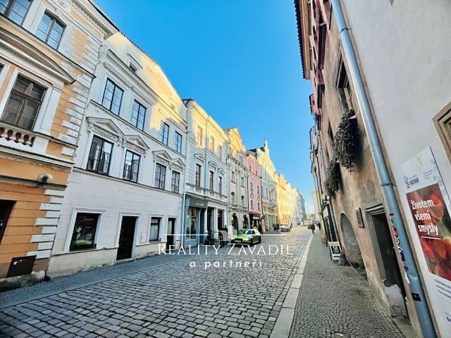 Prodej činžovního domu 450 m²